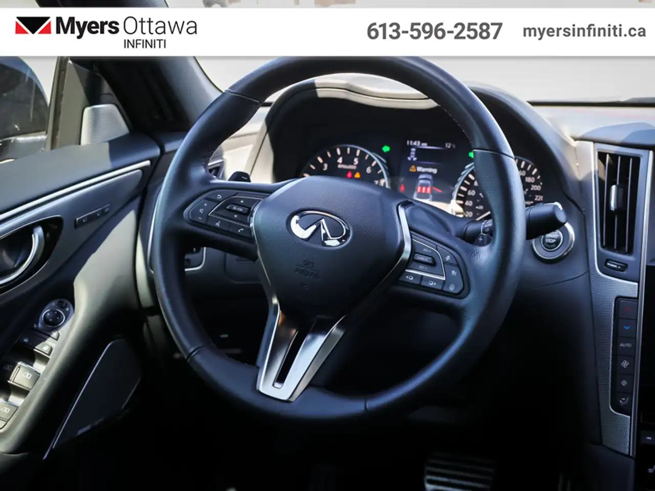 Infiniti Q50 снимка Infiniti Q50
