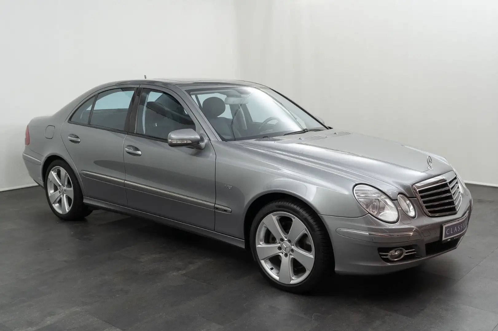 Mercedes-Benz E 50 AMG 0 4Matic Silber - 2