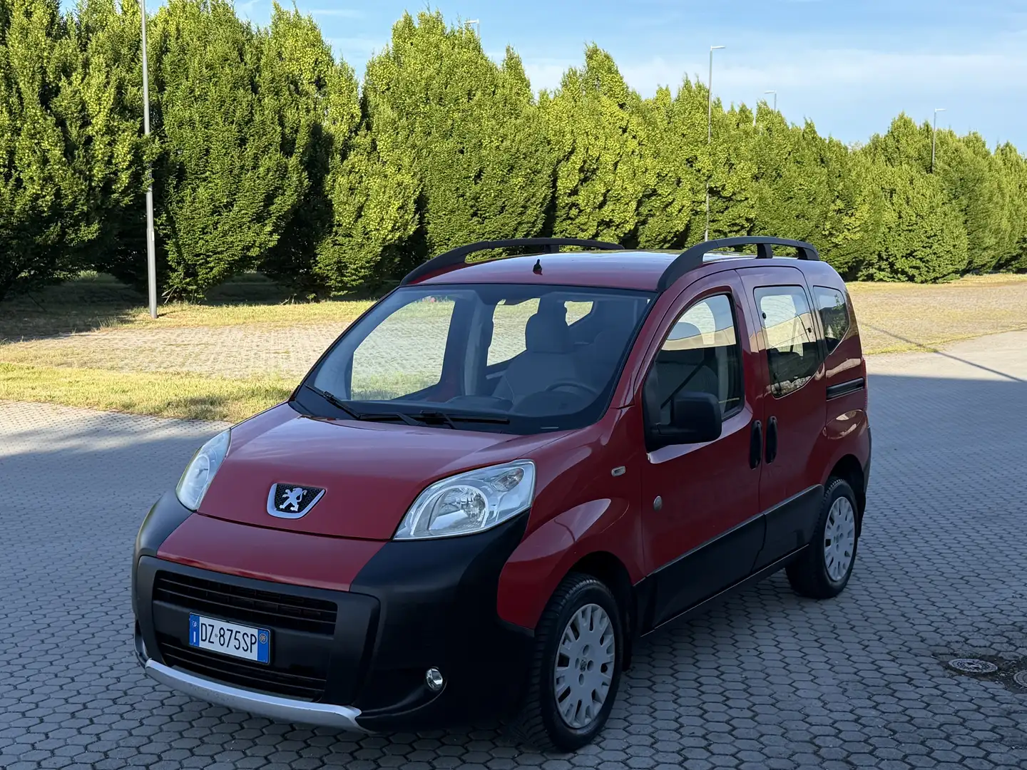 Peugeot Bipper Tepee 1.4 hdi Outdoor 2tronic - 1