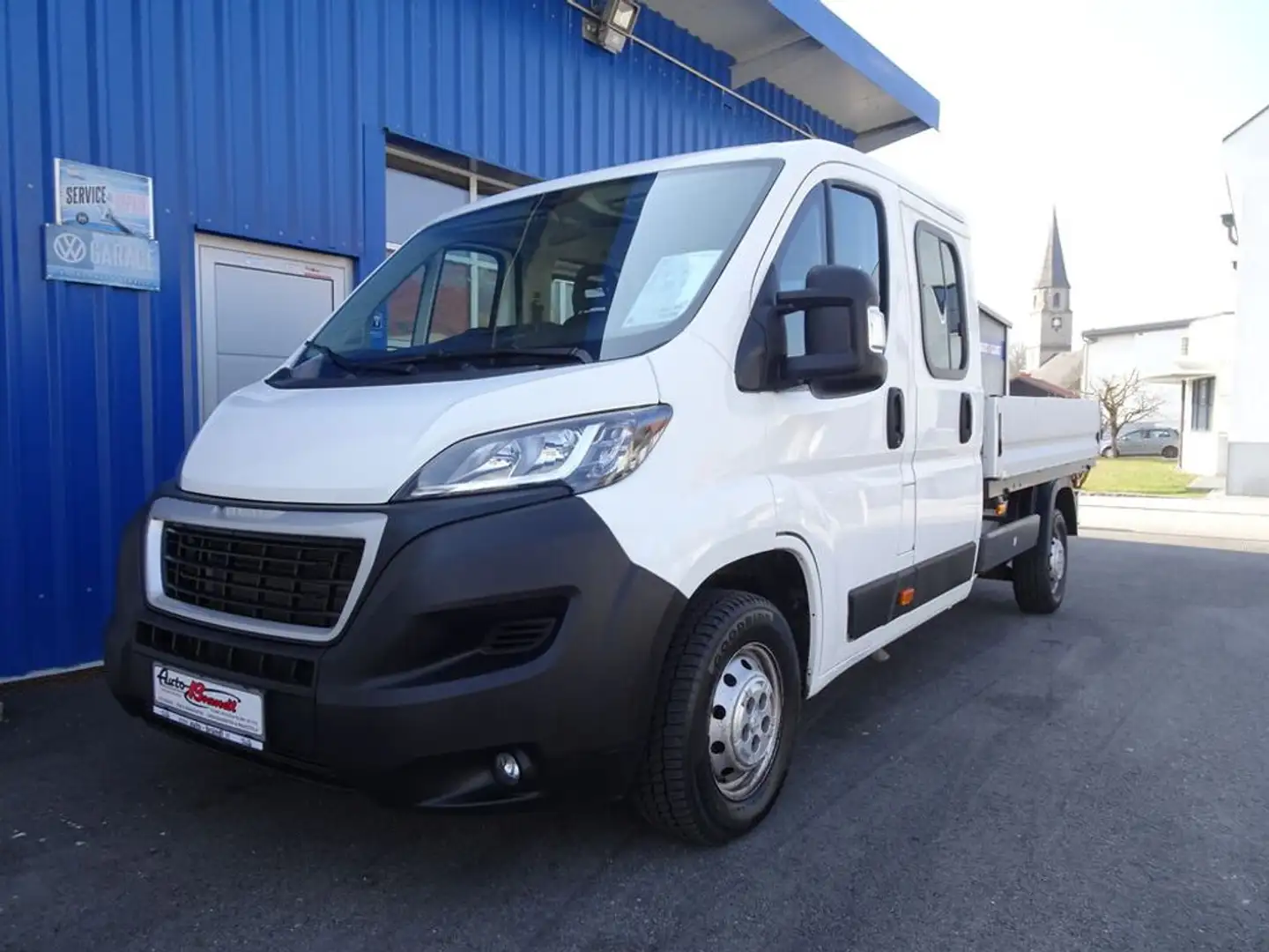 Peugeot Boxer 335 Doka/Pritsche L3 BlueHDi 140 Stop Weiß - 2