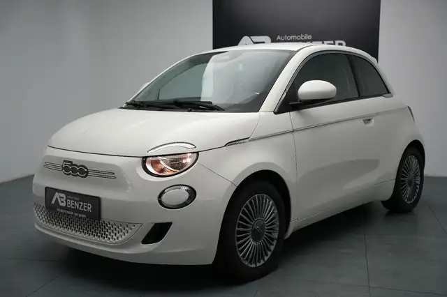 Fiat 500 view 4