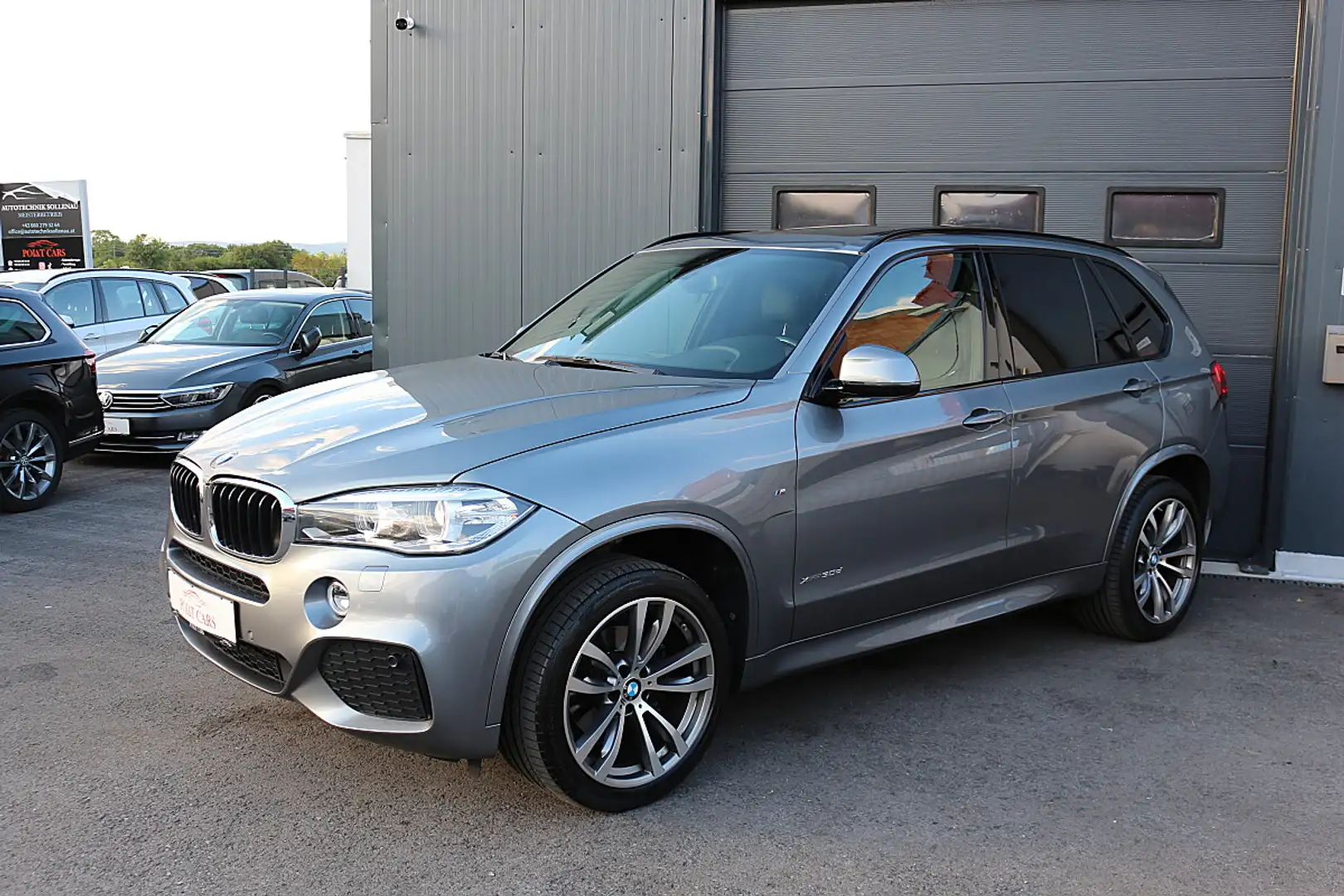 BMW X5 xDrive30d Aut. *Pano* *Virtual Cockpit* Grau - 2