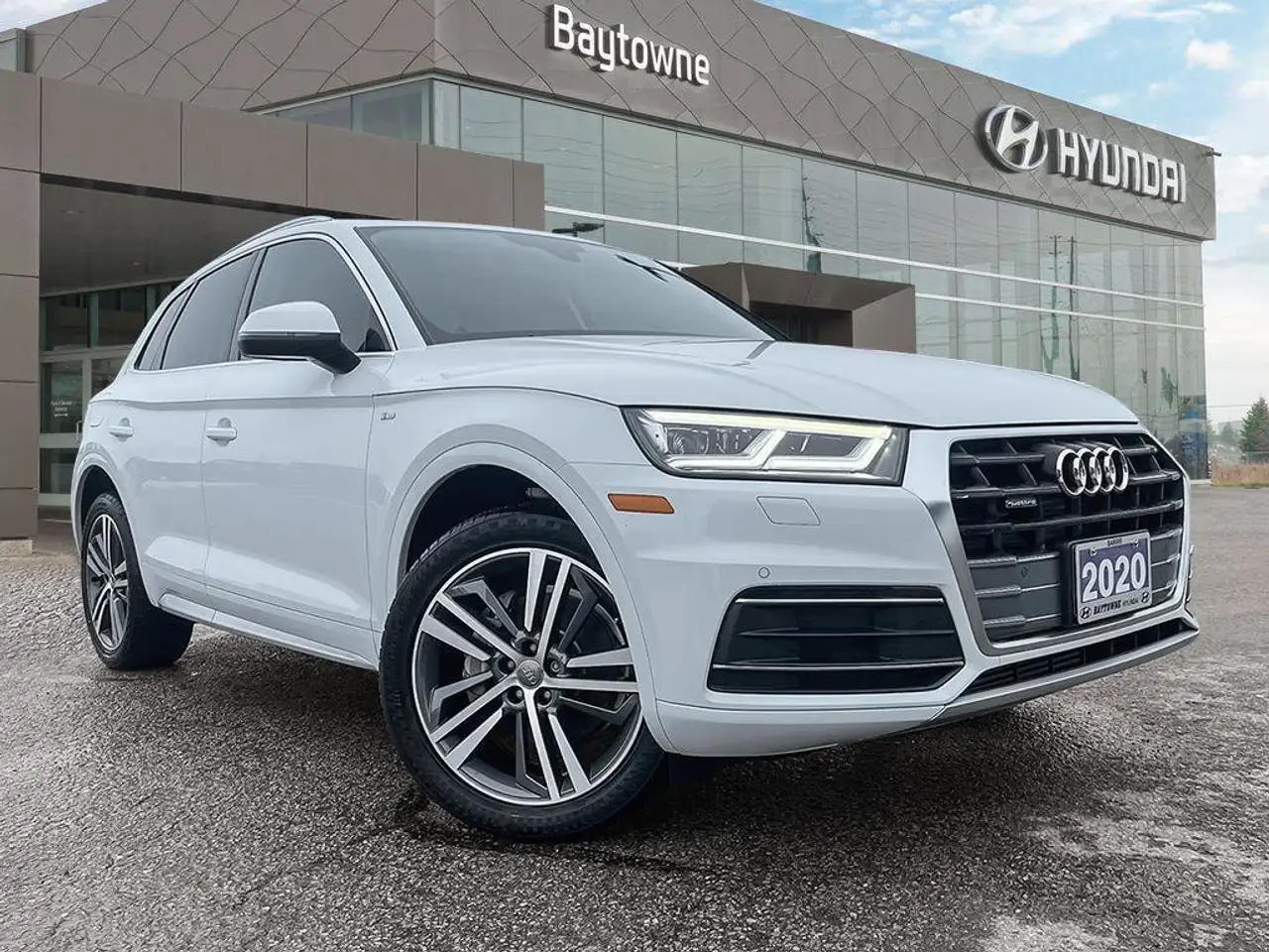 Audi Q5 снимка Audi Q5