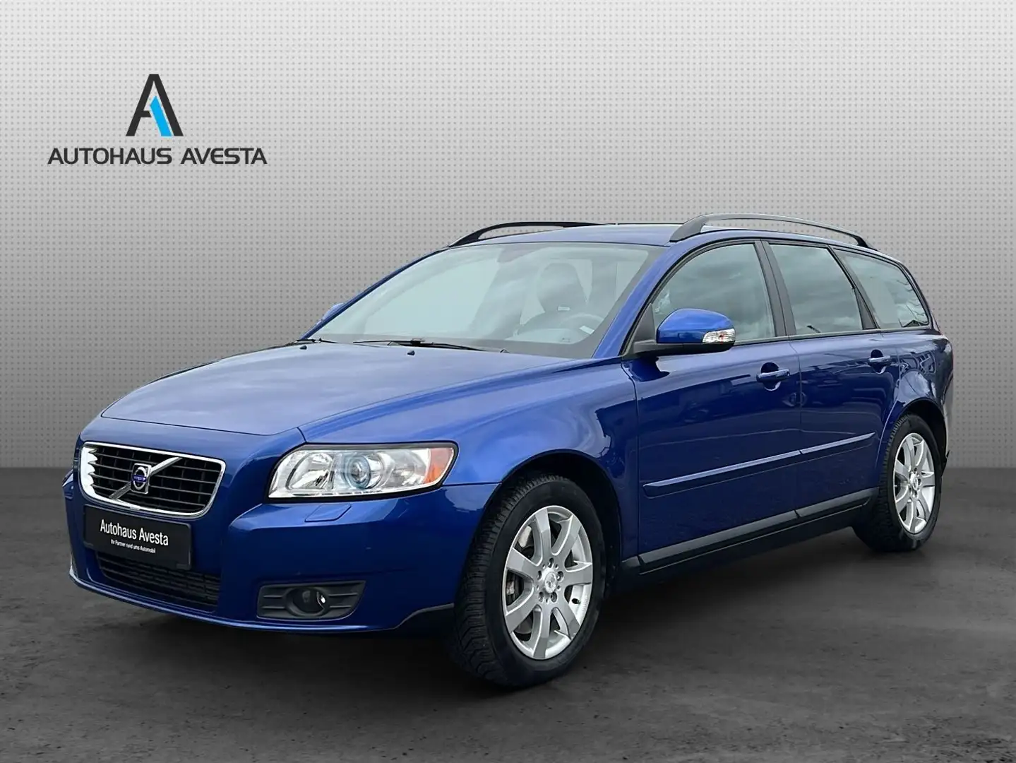 Volvo V50 2.0 D KINETIC/ org. 67.000KM/ AUTOMATIK/ 1.H Bleu - 1