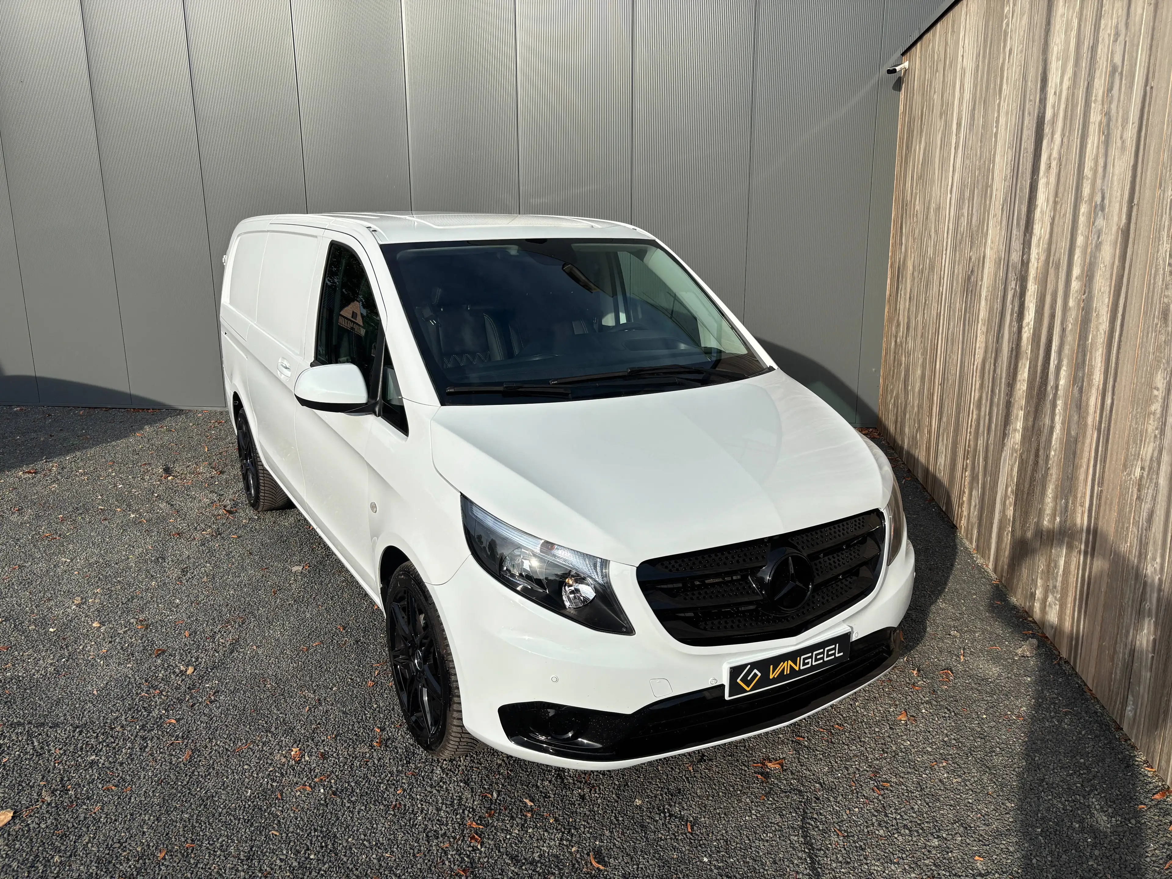 Mercedes-Benz Vito 2.1 BT A2 Mixto Perfect Tool 7G-TP 3200 — photo 4