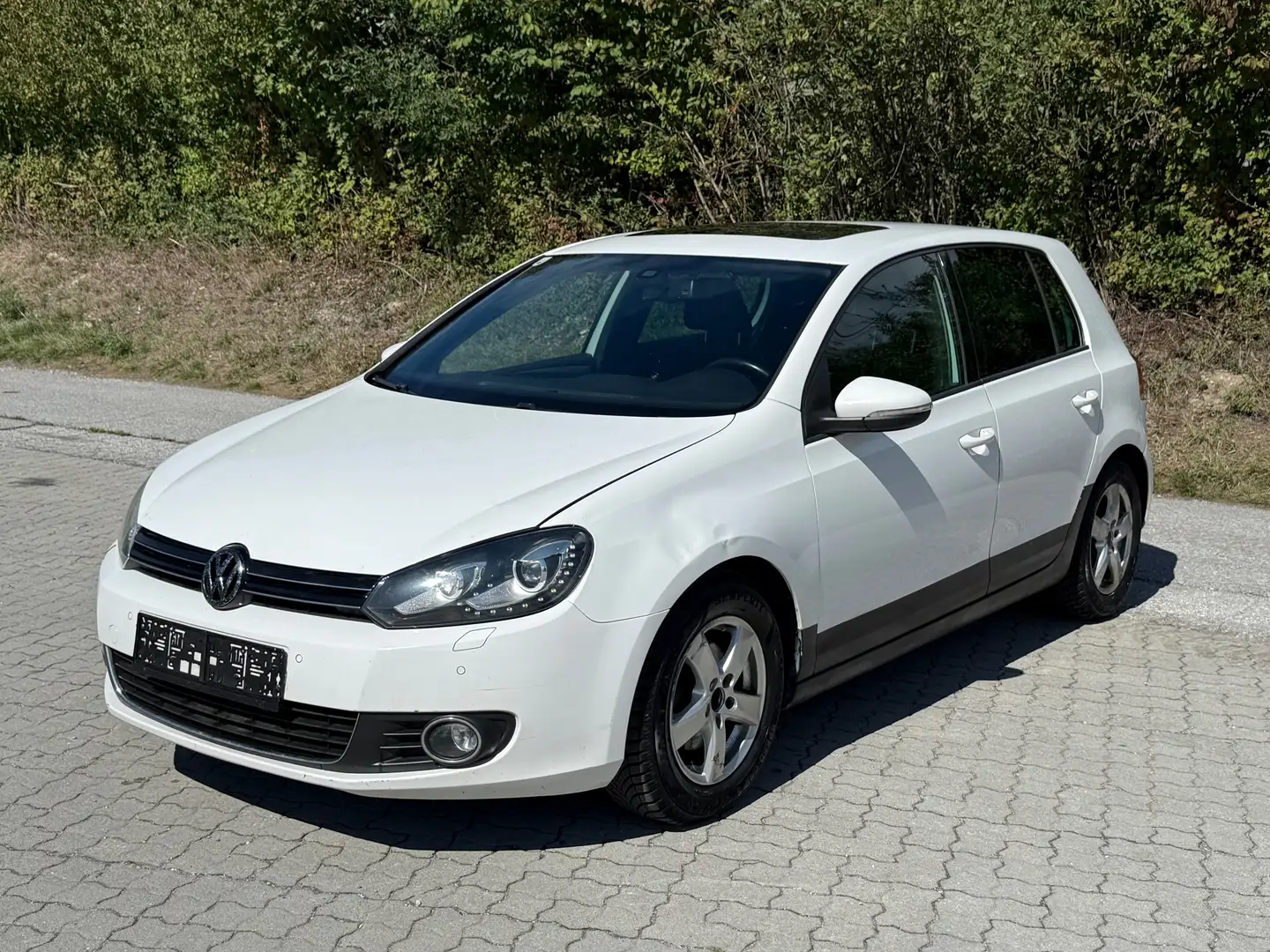 Volkswagen Golf Highline 1.2 TSI Weiß - 2
