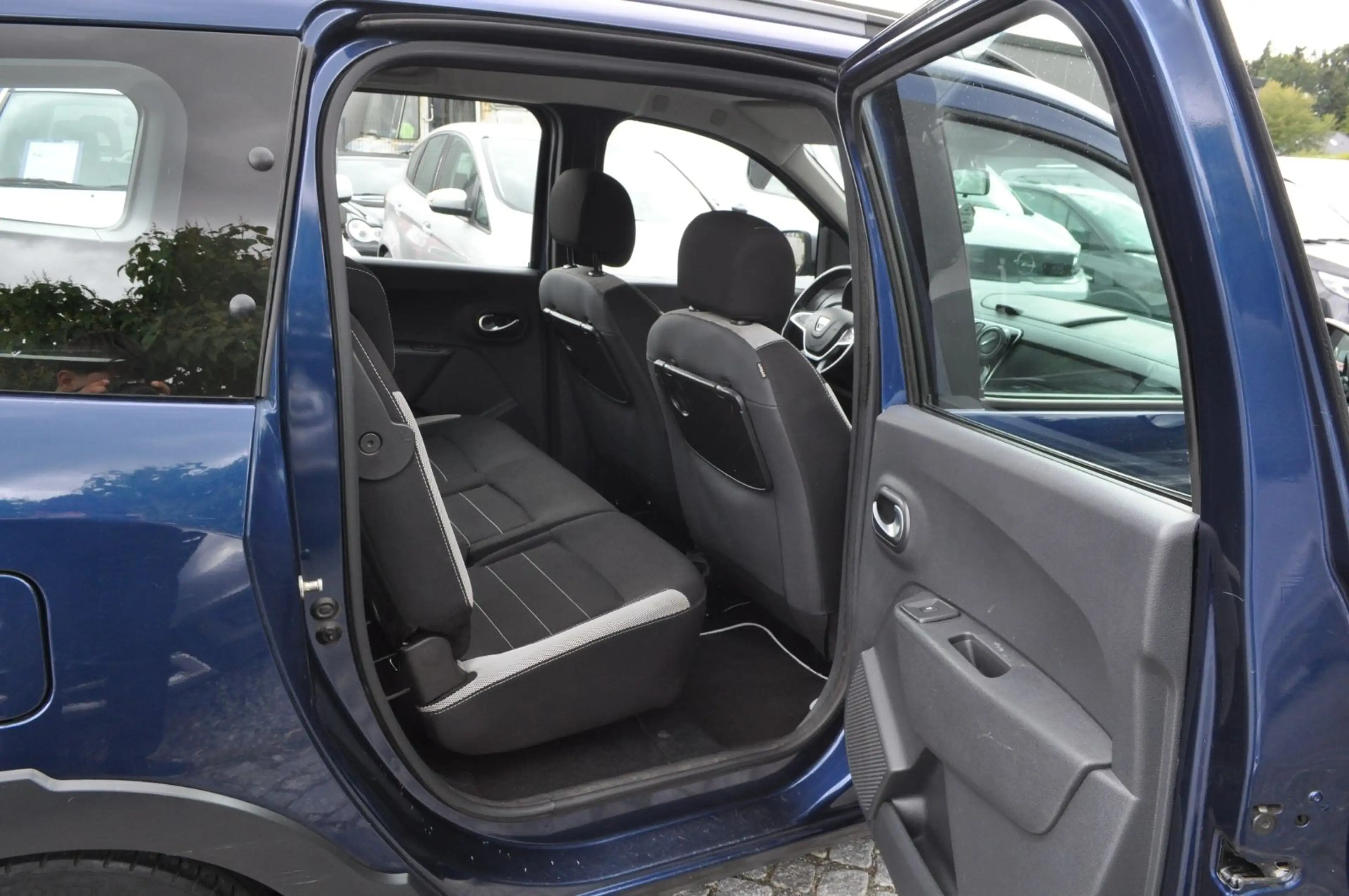 Dacia Lodgy Dacia Lodgy Essential /TÜV/AU NEU/7-SITZER/AHK — photo 10