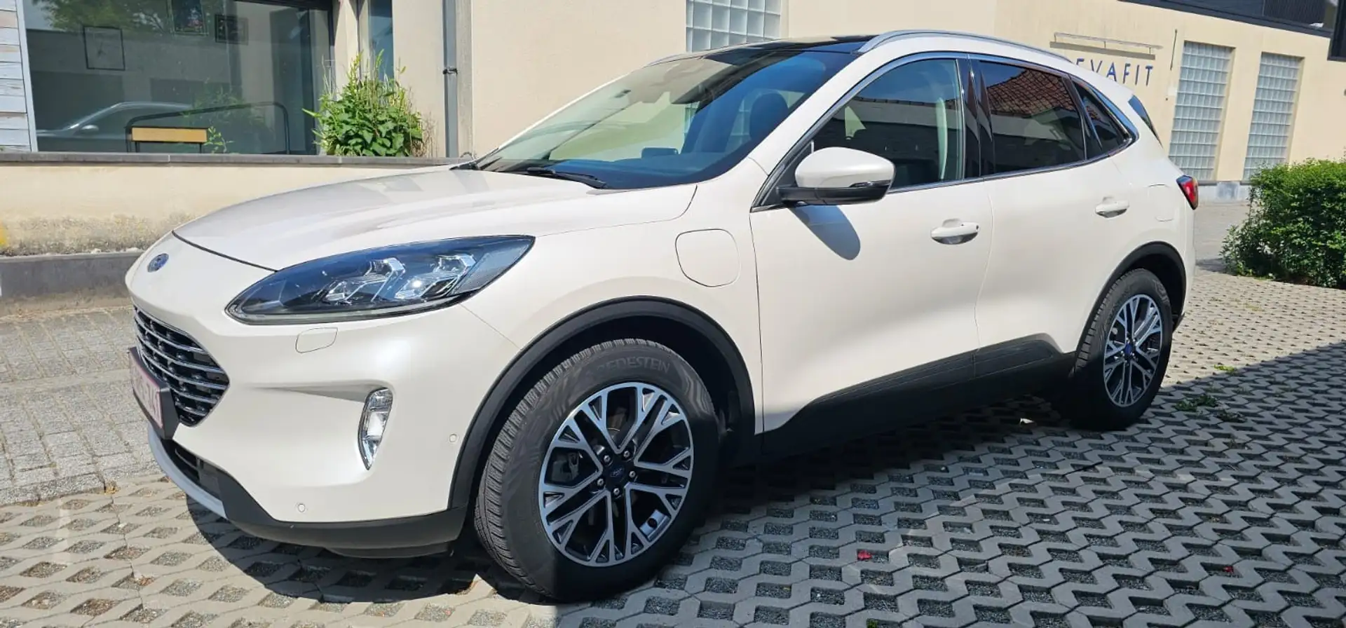 Ford Kuga 2.5 plugin hybrid titanium 45500km état neuf - 2