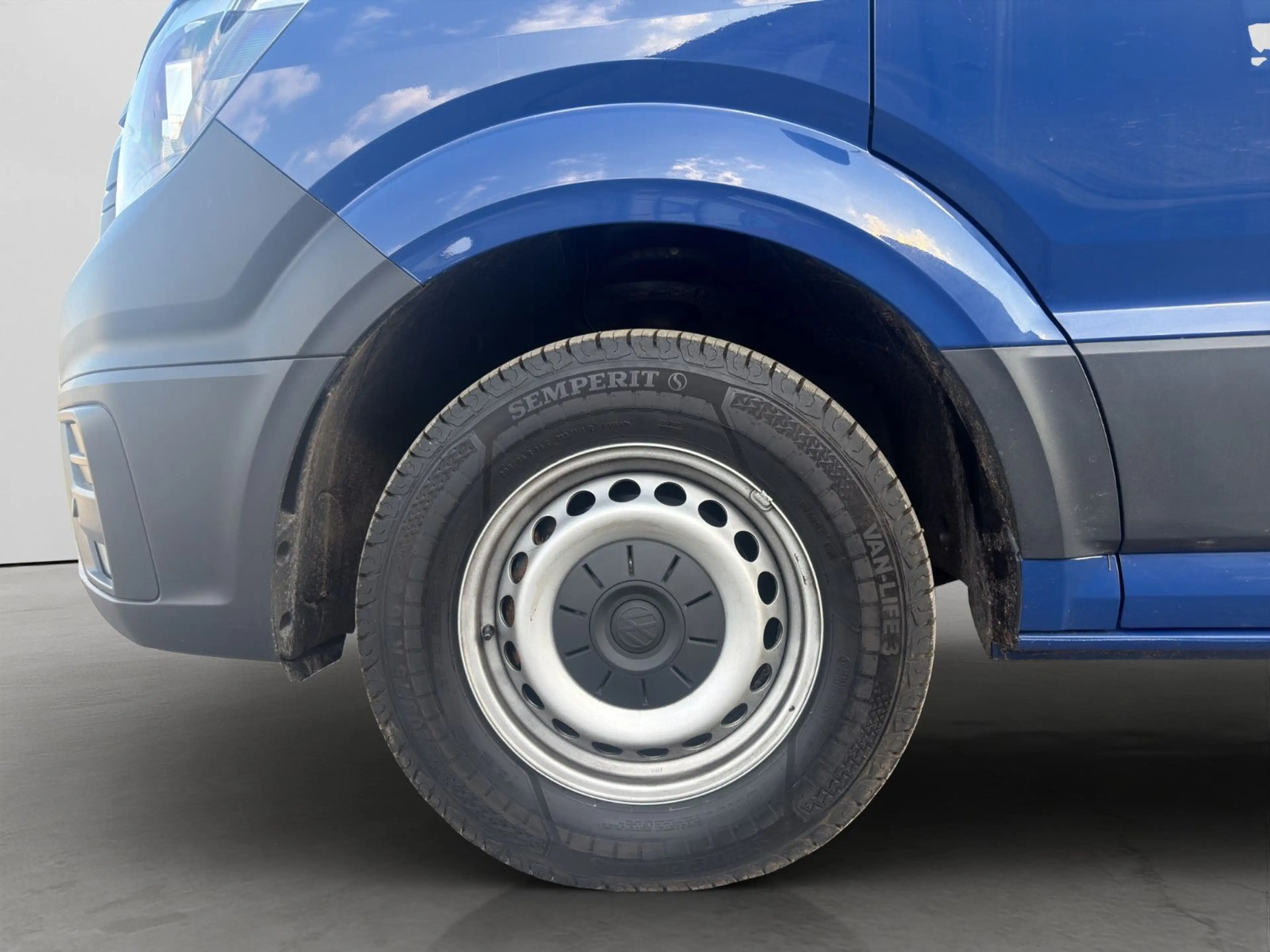 Volkswagen Crafter 2.0 TDI DSG Maxi KLIMA NAV APP KAM ANHK — photo 9