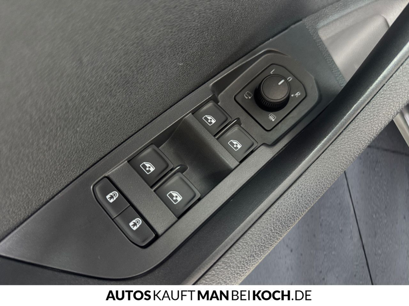 Skoda Karoq 1.5 TSI ACT DSG ACC PDC LED BackCam Navi — photo 14