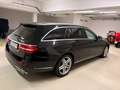 Mercedes-Benz E 220 E 220 d Schwarz - thumbnail 3