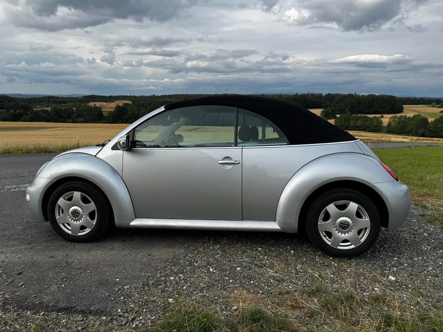 Volkswagen New Beetle New Beetle Cabriolet Cabriolet 1.4 Silber - 1