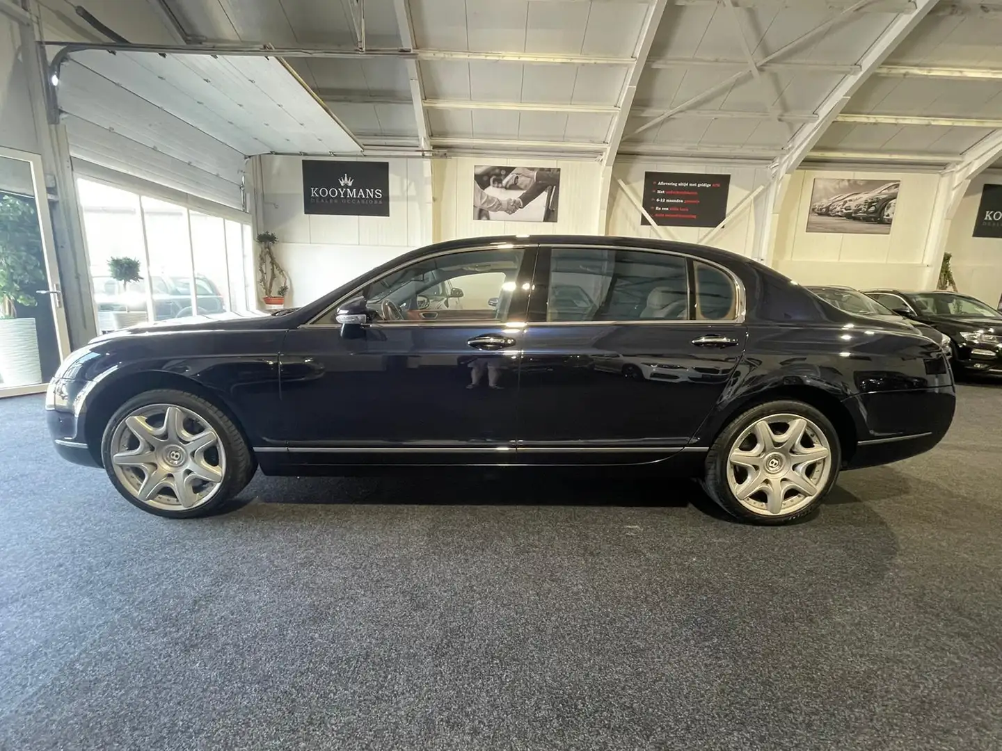 Bentley Flying Spur Continental 6.0 W12 KM STAND 129.144 .IN perfecte Blauw - 2