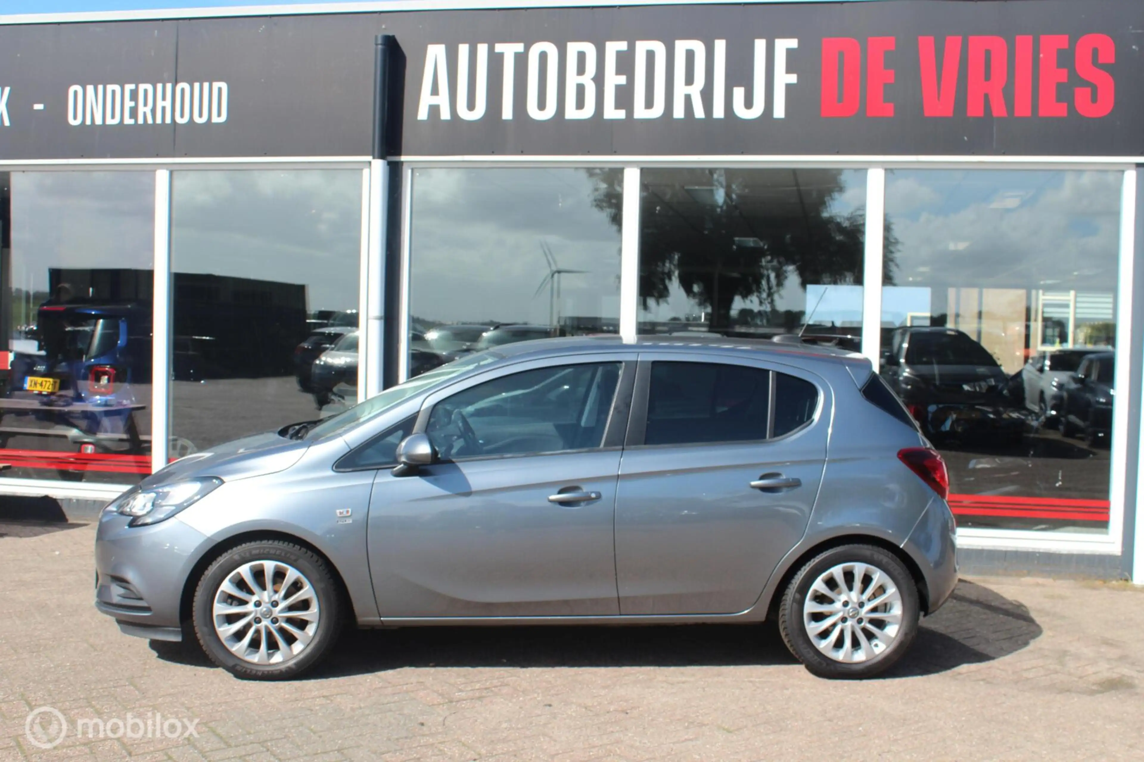 Opel Corsa 1.0 Turbo 120 Jaar Edition Clima/Camera/Winterpakk — photo 5