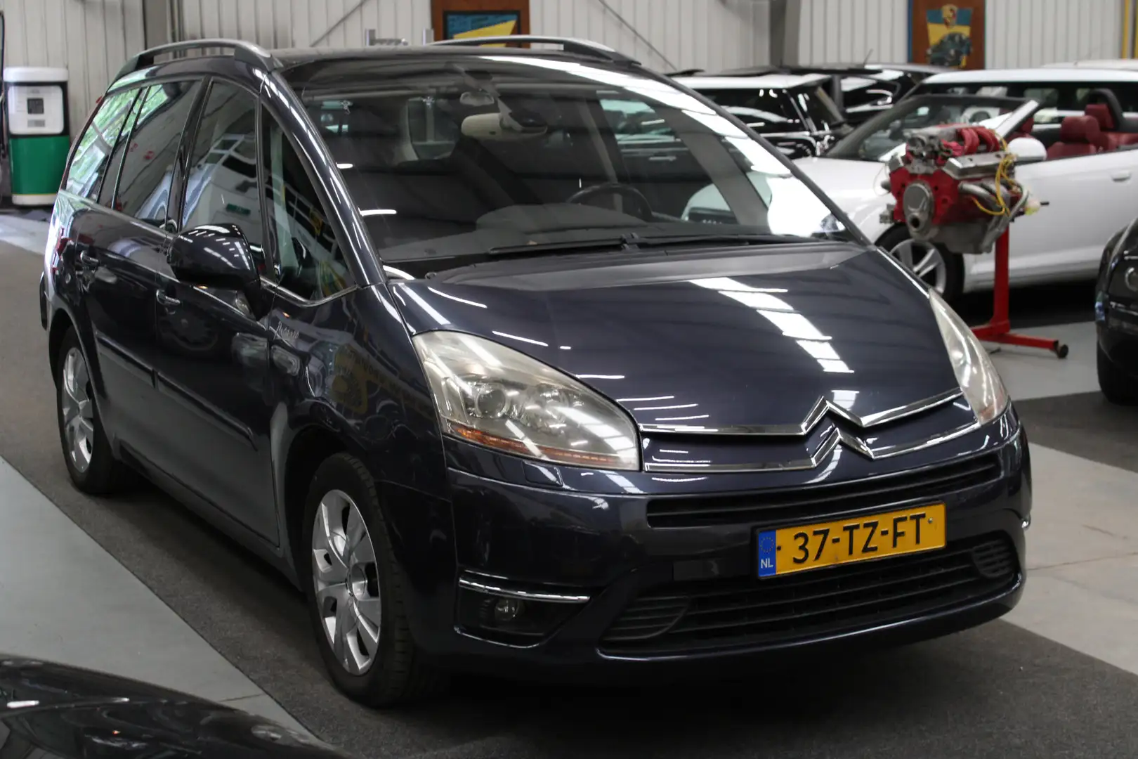 Citroen Grand C4 Picasso 2.0-16V Automaat Exclusive EB6V 7persoons Panorama Lila - 2