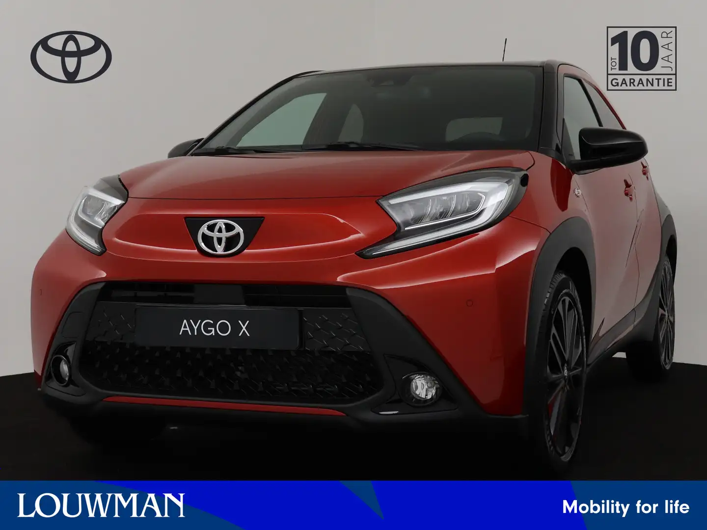 Toyota Aygo X 1.0 VVT-i MT Premium | Design Pack | Rood - 1