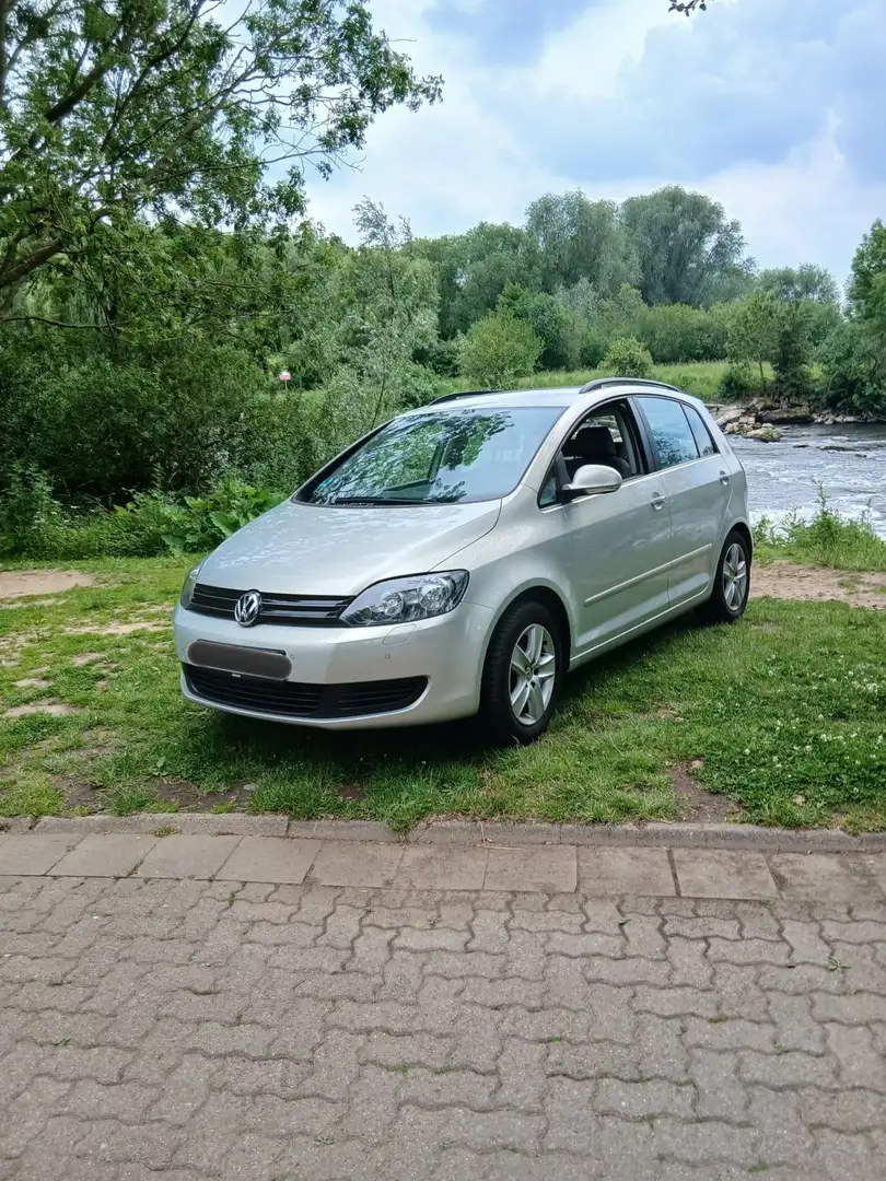 Volkswagen Golf Plus 1.4 benzin 2009 TUV bis 3 .2027 - 1