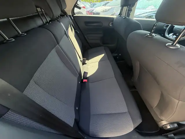 Citroen C4 Cactus view 12
