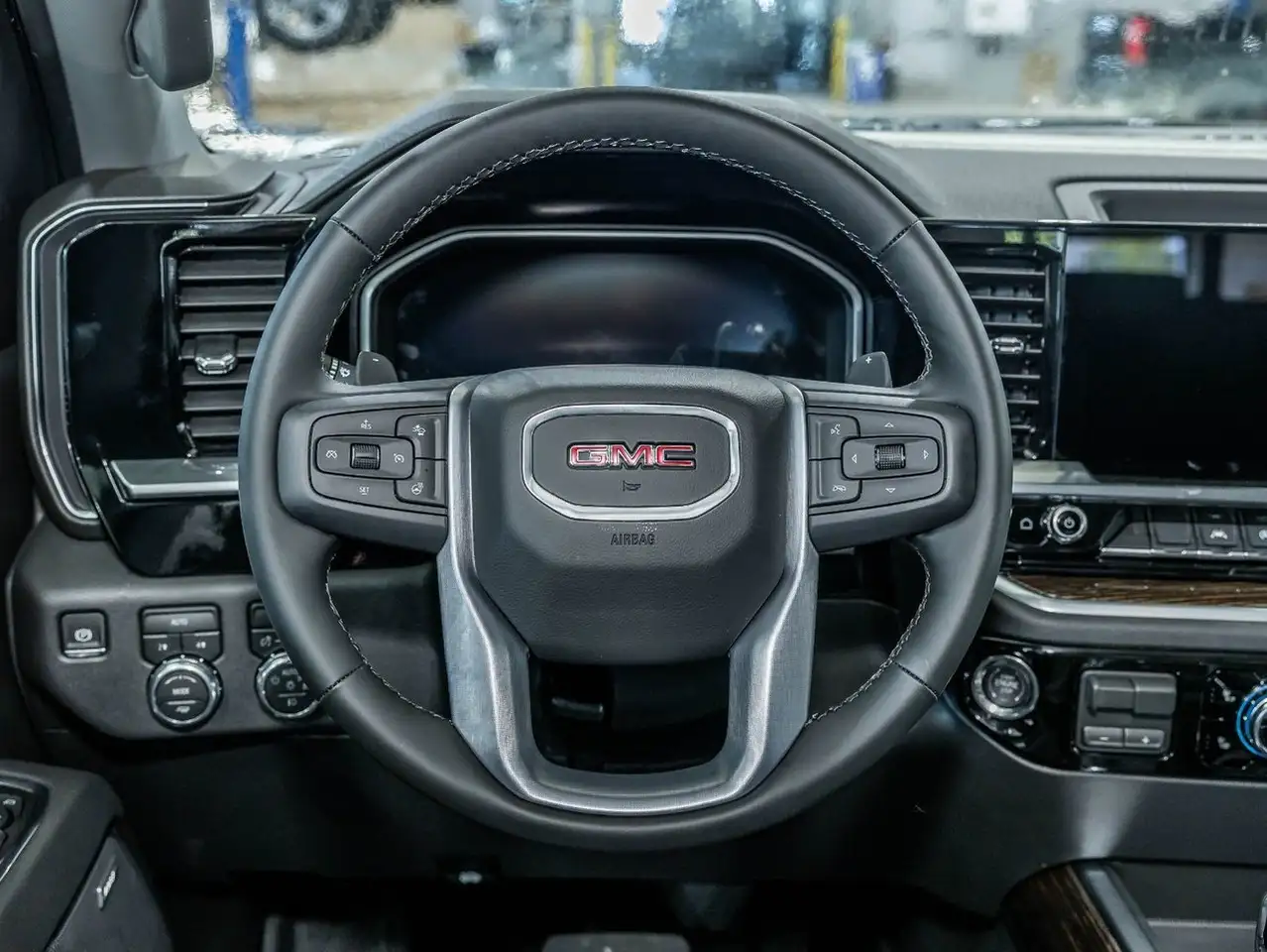 GMC Sierra 1500 снимка GMC Sierra 1500