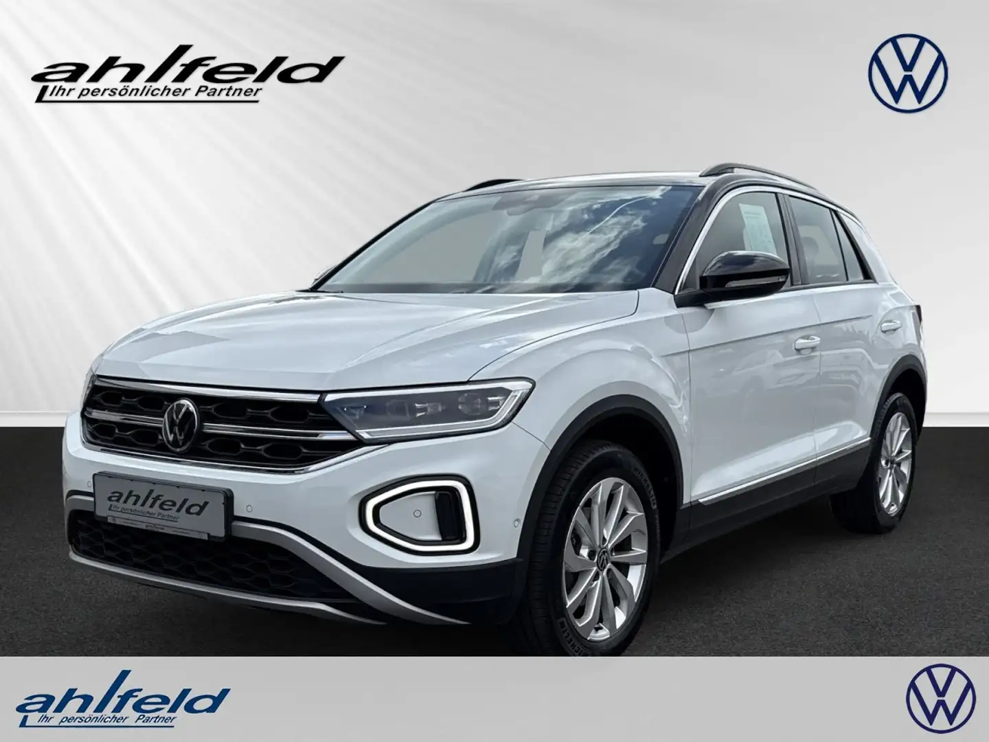 Volkswagen T-Roc Style 2.0 TDI KAM Navi ergoActiv ACC SHZ PDC Weiß - 1