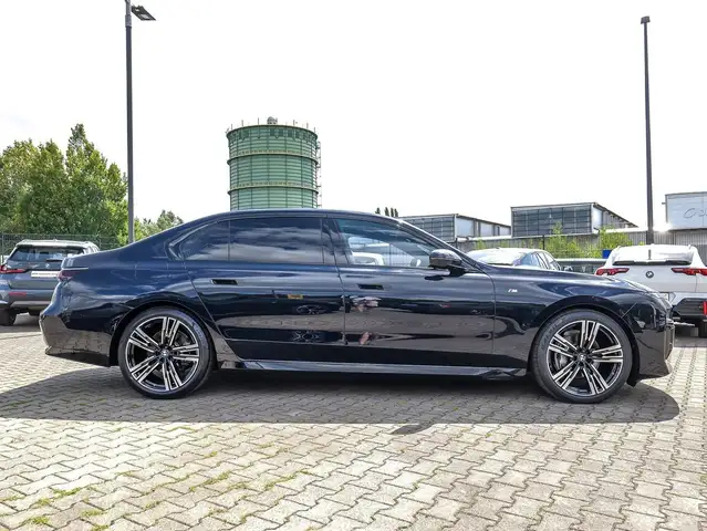 BMW M view 10