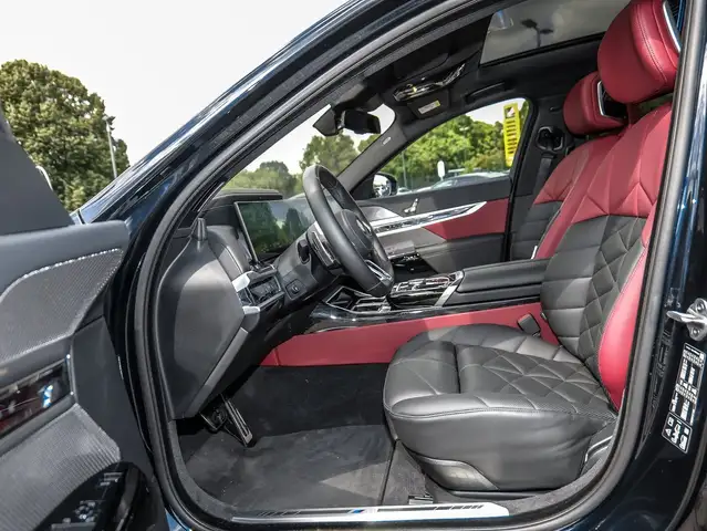 BMW M view 5