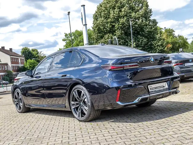 BMW M view 7