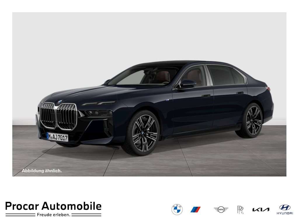 2025 BMW 740