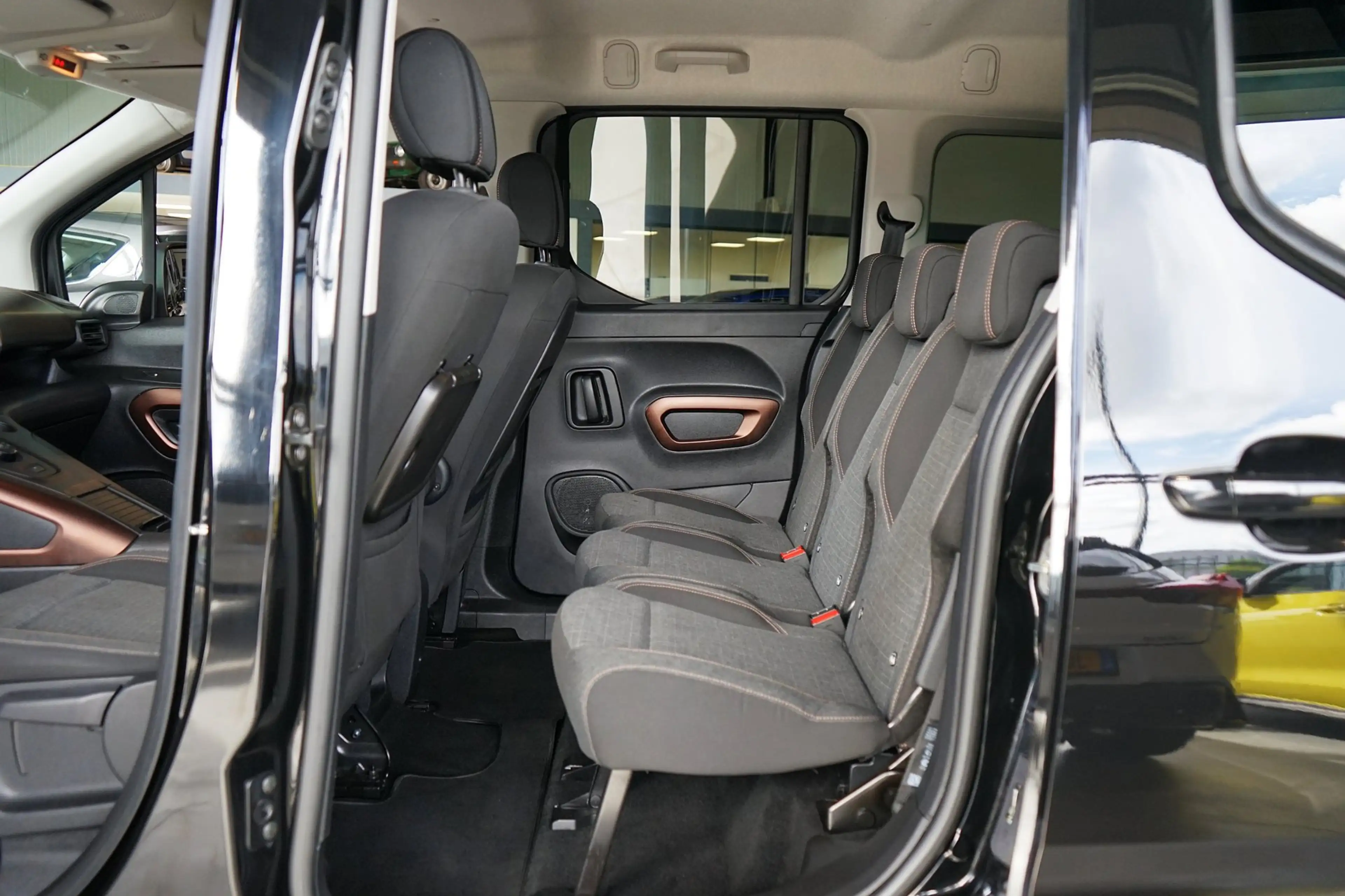 Peugeot Rifter Long 1.2 Puretech Long GT-Line 7p.|TREKH|NAVI — photo 7