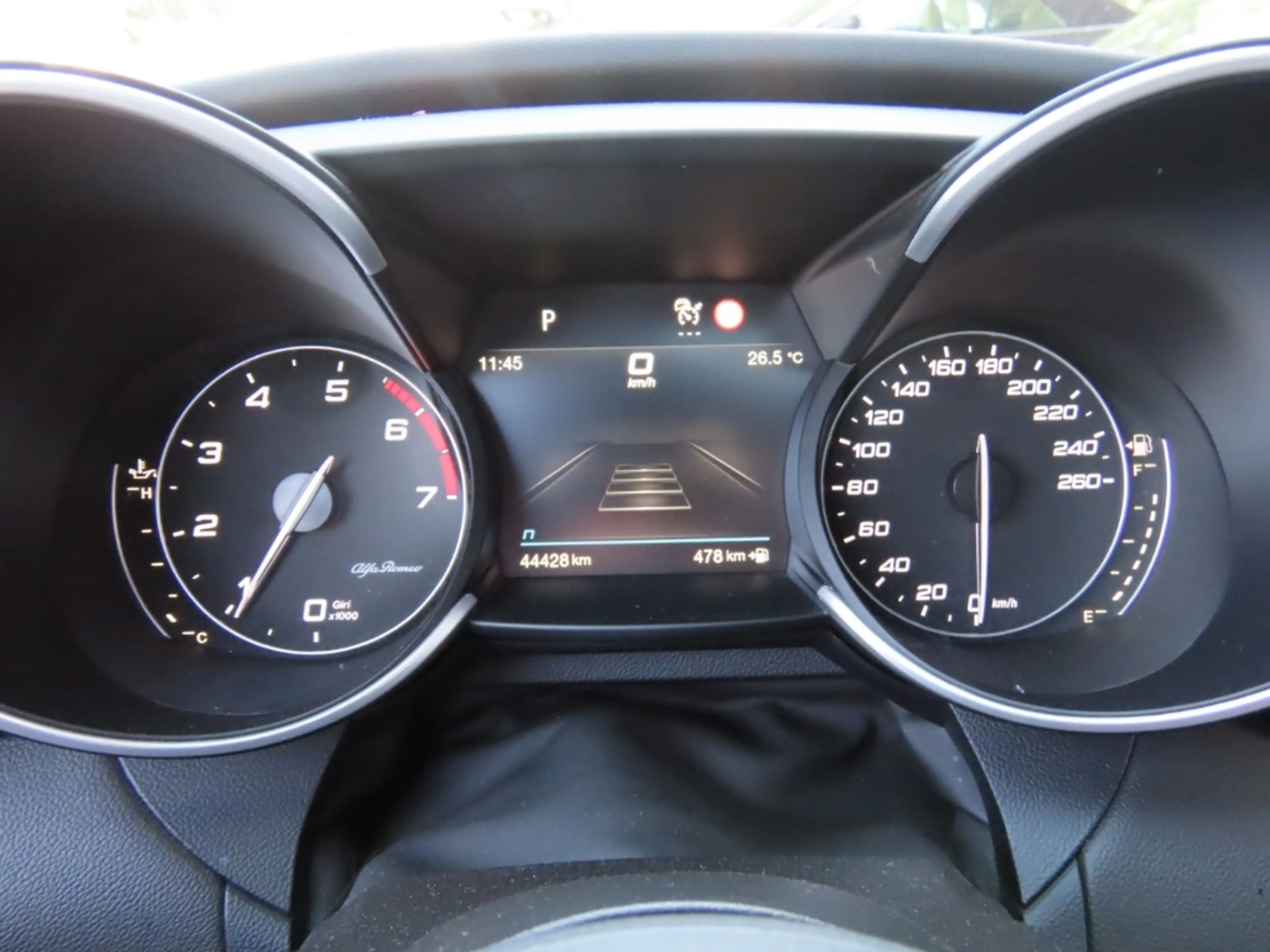 Alfa Romeo Giulia Veloce Q4 2.0T BiXen*Pano*Nav*Kam*ACC*SHZ — photo 13