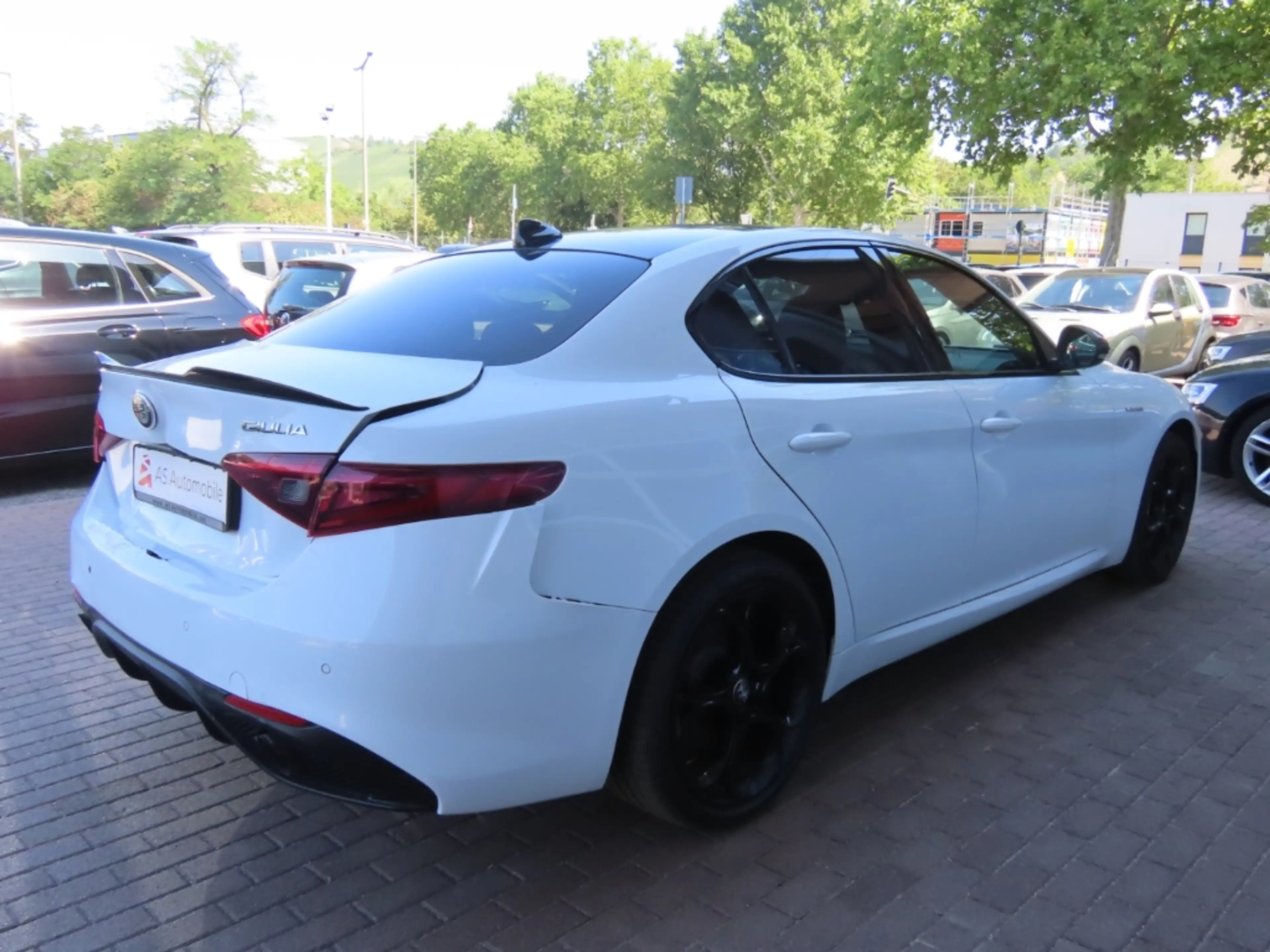 Alfa Romeo Giulia Veloce Q4 2.0T BiXen*Pano*Nav*Kam*ACC*SHZ — photo 6
