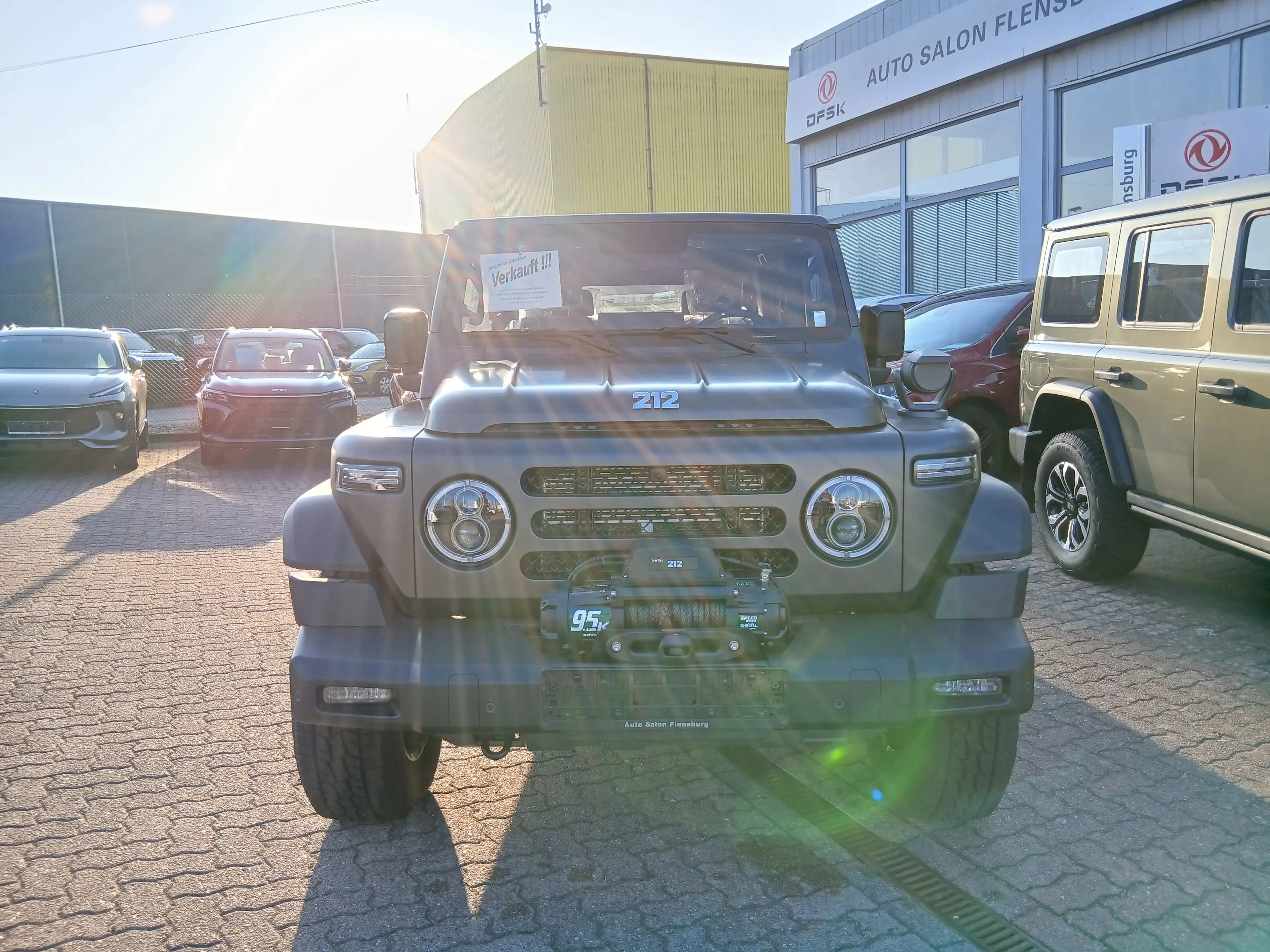 BAW 212 Allrad*Automatik*Seilwinde*Kamera*Leder*2.500 AHK — photo 2