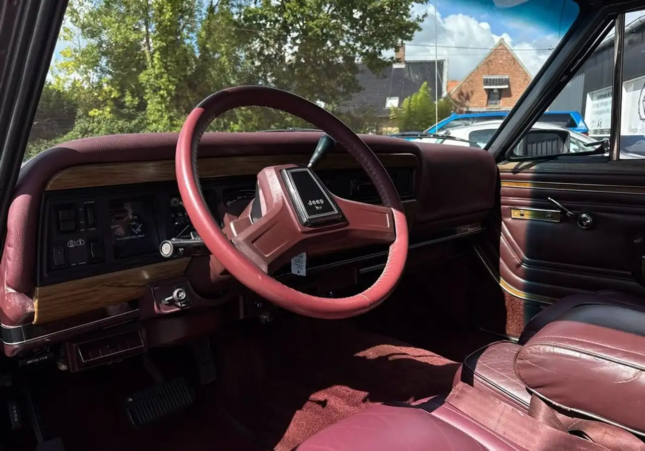 Jeep Wagoneer Grand V8 5.9L, foto 3