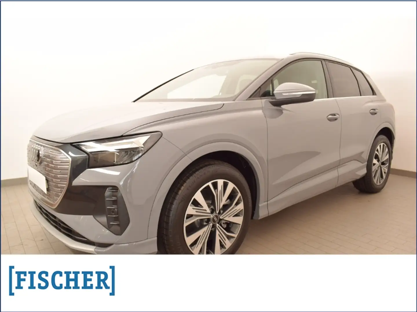 Audi Q4 e-tron Advanced 82KW LED Navi AHK Rear View Grau - 1
