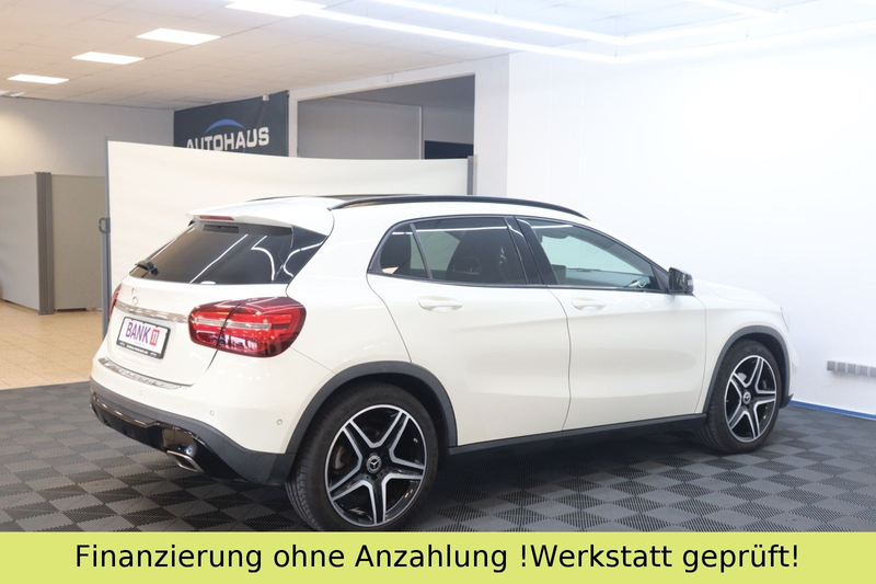 Mercedes-Benz GLA 200 CDI / d*PANO*PDC*KEYLESS-GO*ACC — photo 13