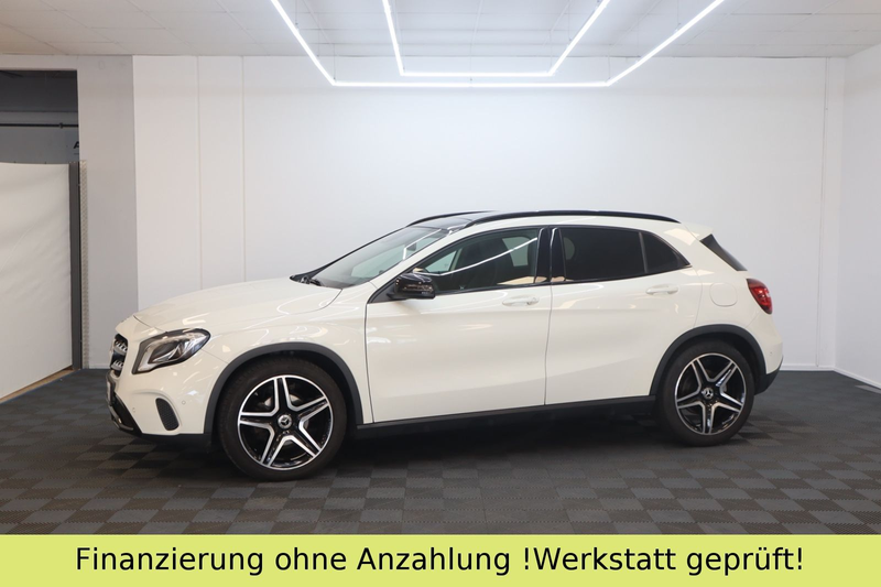 Mercedes-Benz GLA 200 CDI / d*PANO*PDC*KEYLESS-GO*ACC — photo 2