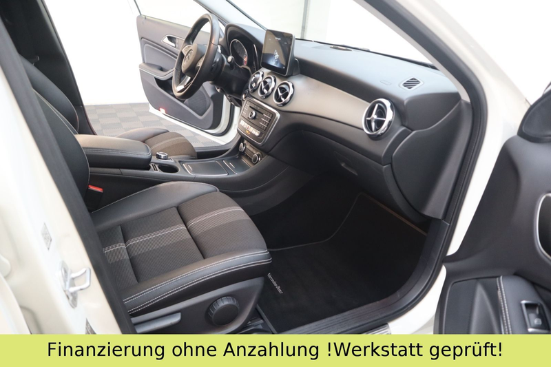 Mercedes-Benz GLA 200 CDI / d*PANO*PDC*KEYLESS-GO*ACC — photo 15