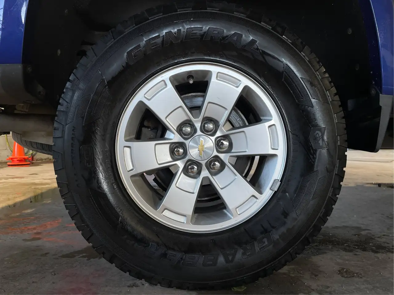 Chevrolet Colorado photo Chevrolet Colorado