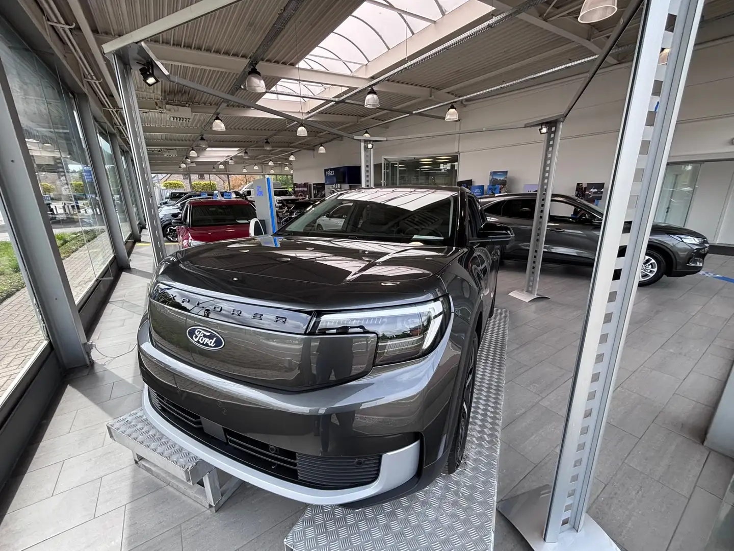 ford explorer