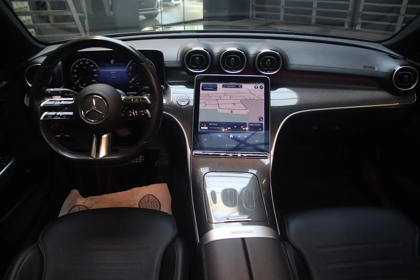 Mercedes-Benz C 200 AMG PANO-CARBON-TREKHAAK Noir - 2