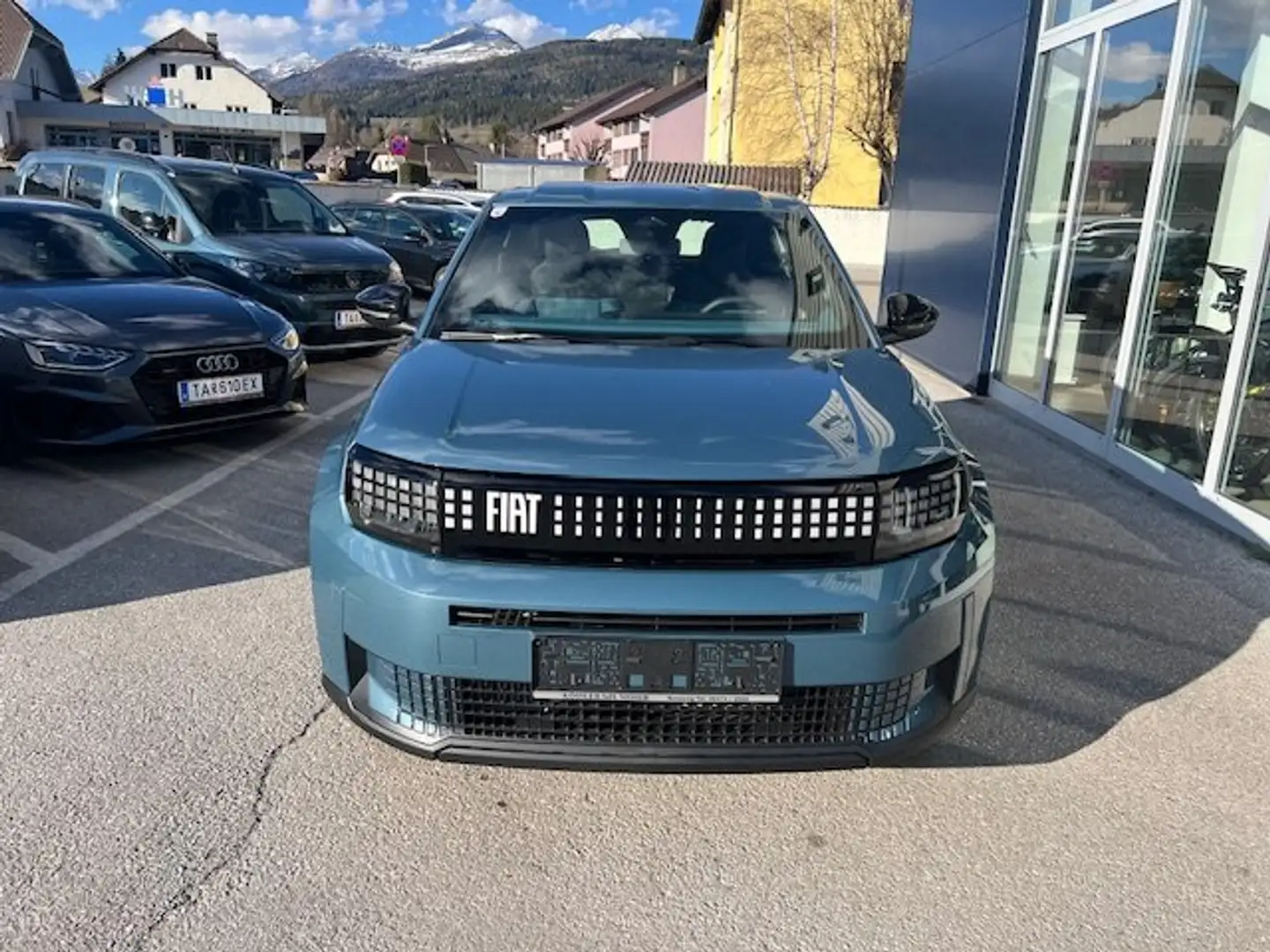 Fiat Grande Panda Grande Panda Hybrid mHEV 110 6-Gang eDCT Icon Icon Blau - 2
