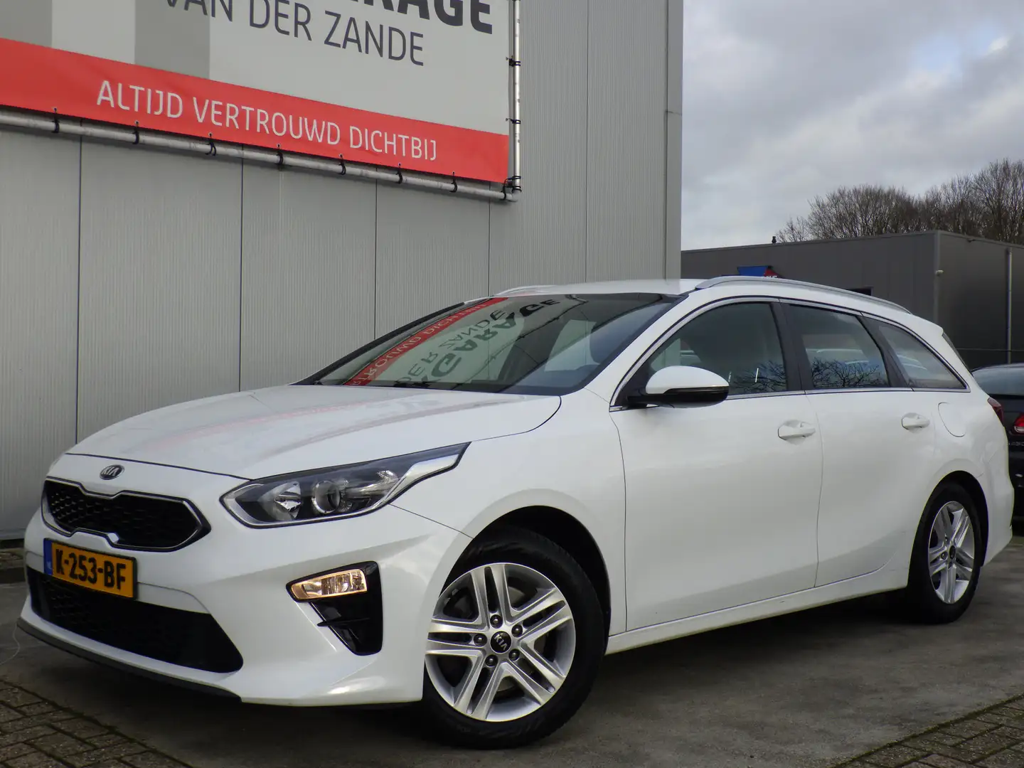 Kia Ceed SW / cee'd SW Sportswagon 1.0 T-GDi DynamicLine, Camera, Cruise, Alb - 1