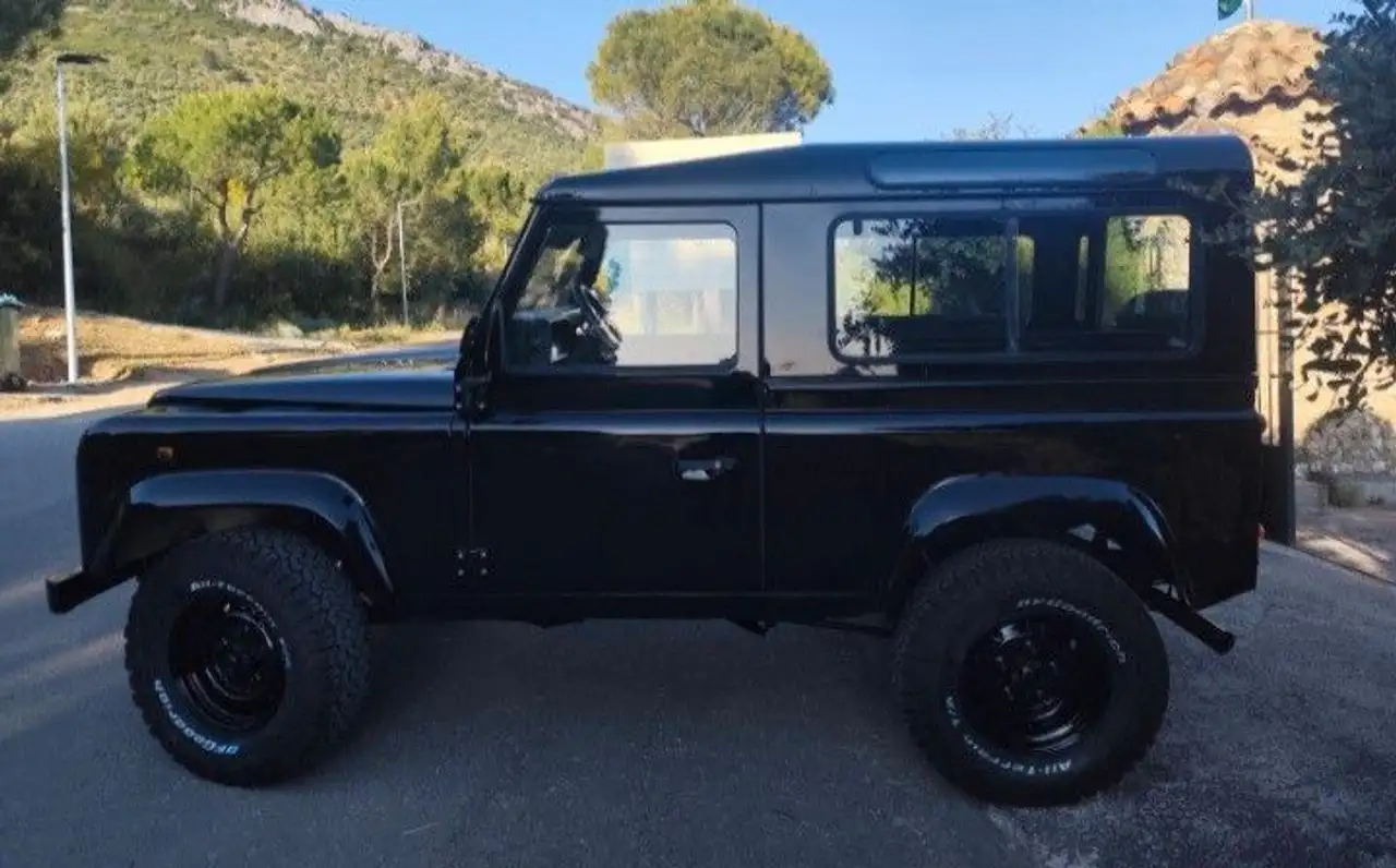 Land Rover Defender 90 300Tdi Station Wagon S, foto 8