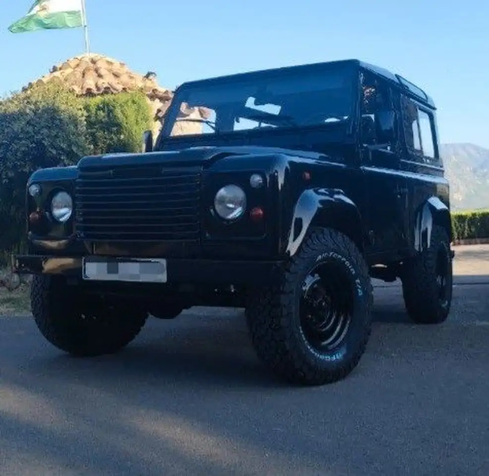 Land Rover Defender 90 300Tdi Station Wagon S, foto 5
