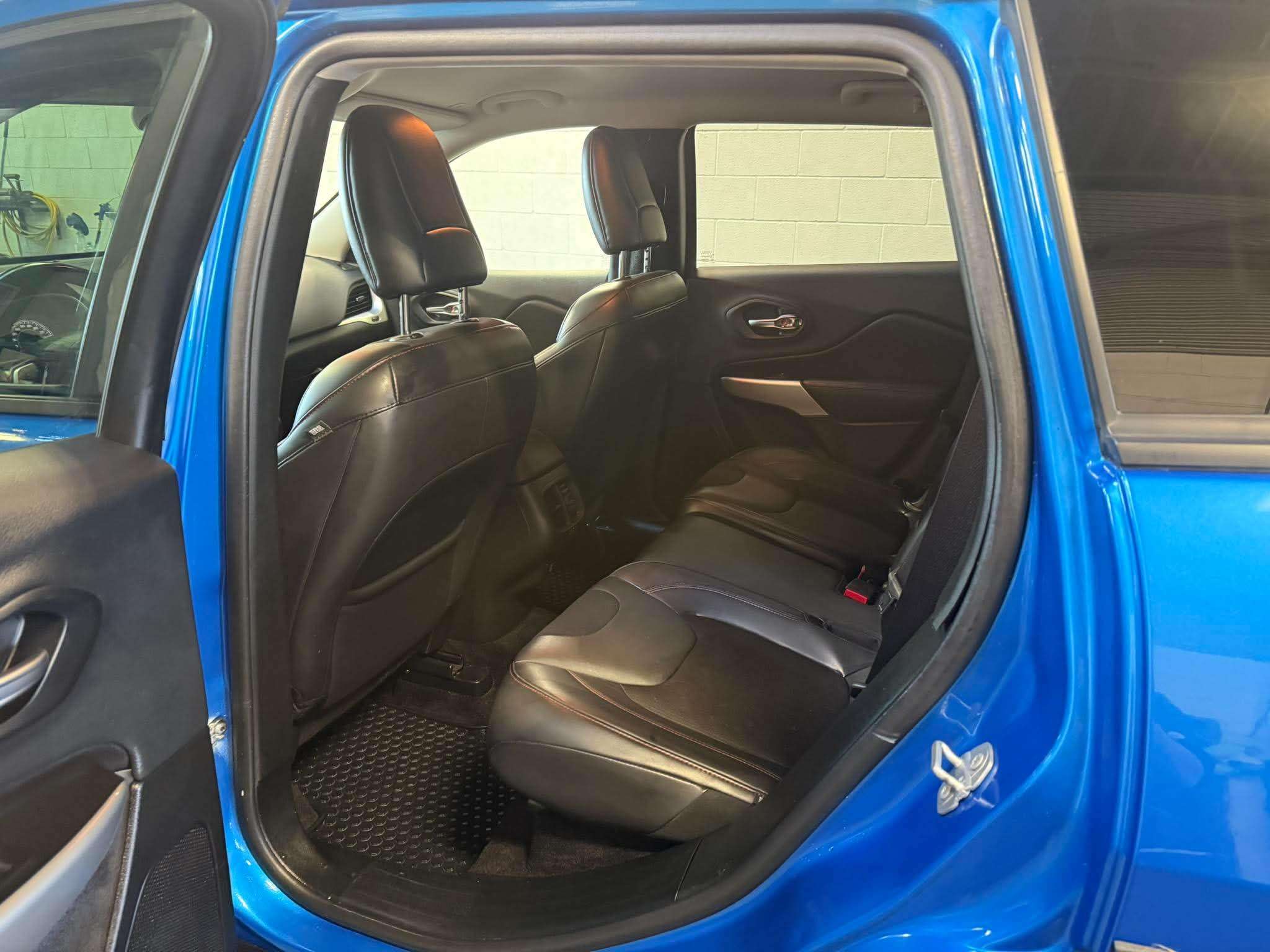 Image 12