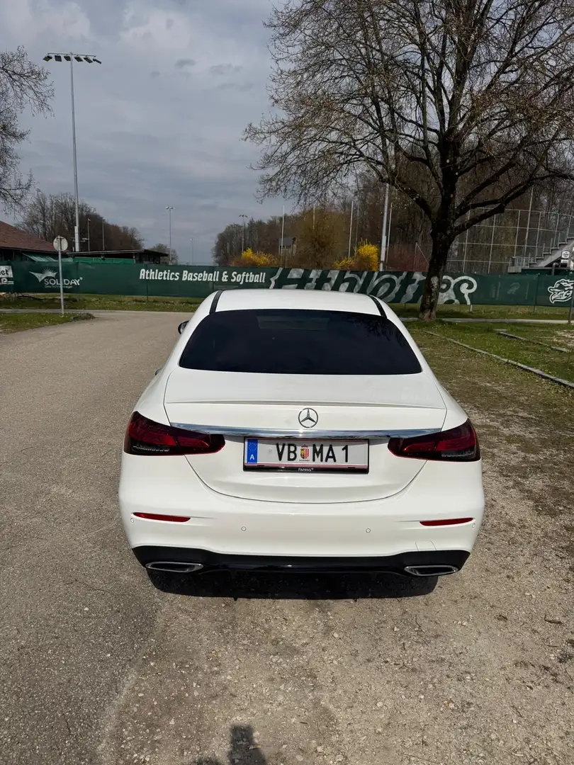 Mercedes-Benz E 220 - 2