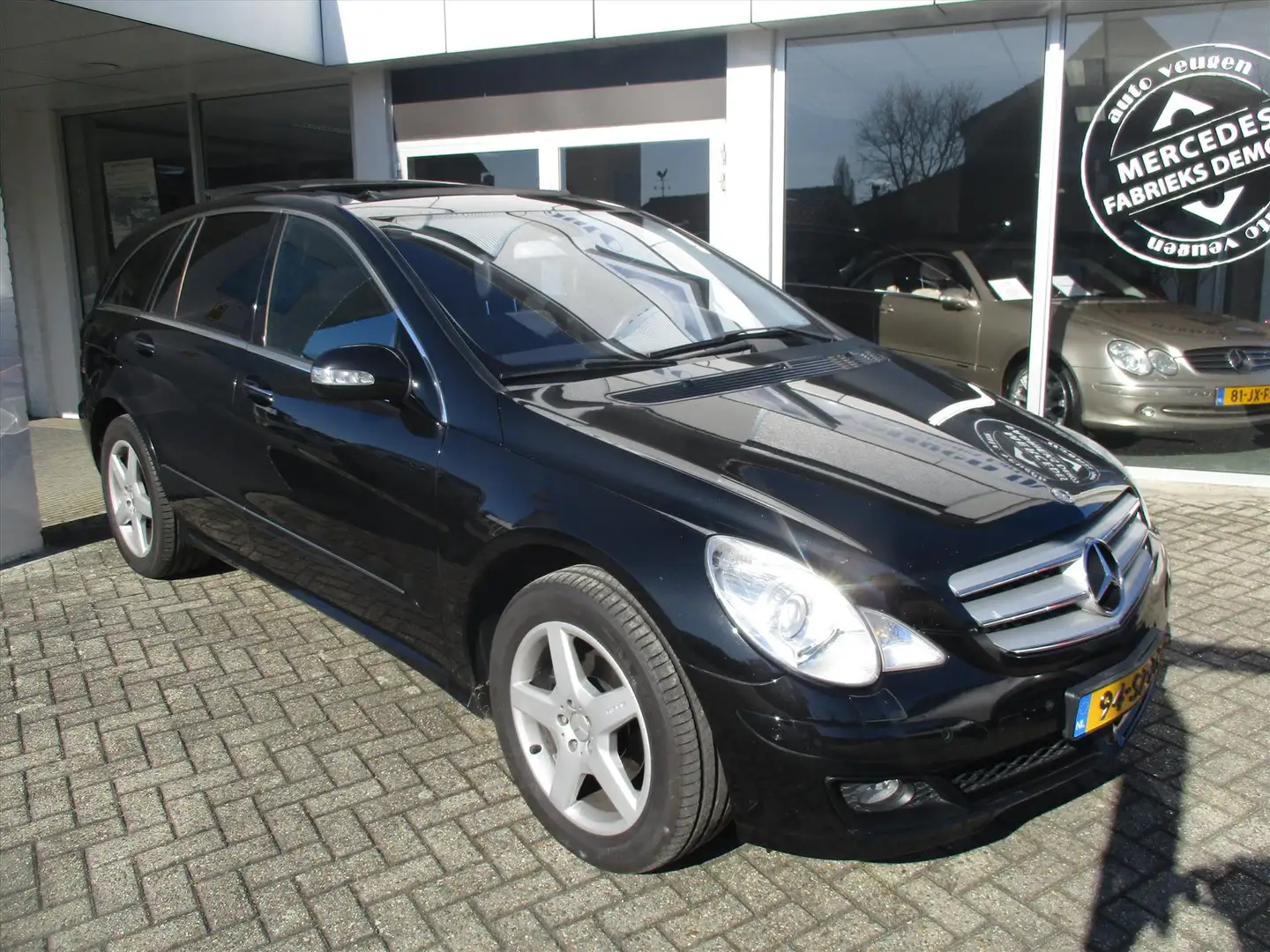 Mercedes-Benz R 320 3.0 CDI R320 4MATIC AUT / 6-ZITS / PANORAMA / CAME Zwart - 1