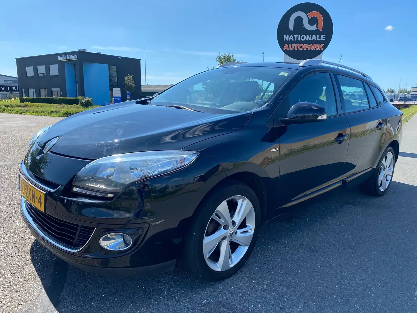 Renault Megane Estate 2012 * 1.5 dCi Bose * 6 BAK * LMV * LED * A Noir - 1