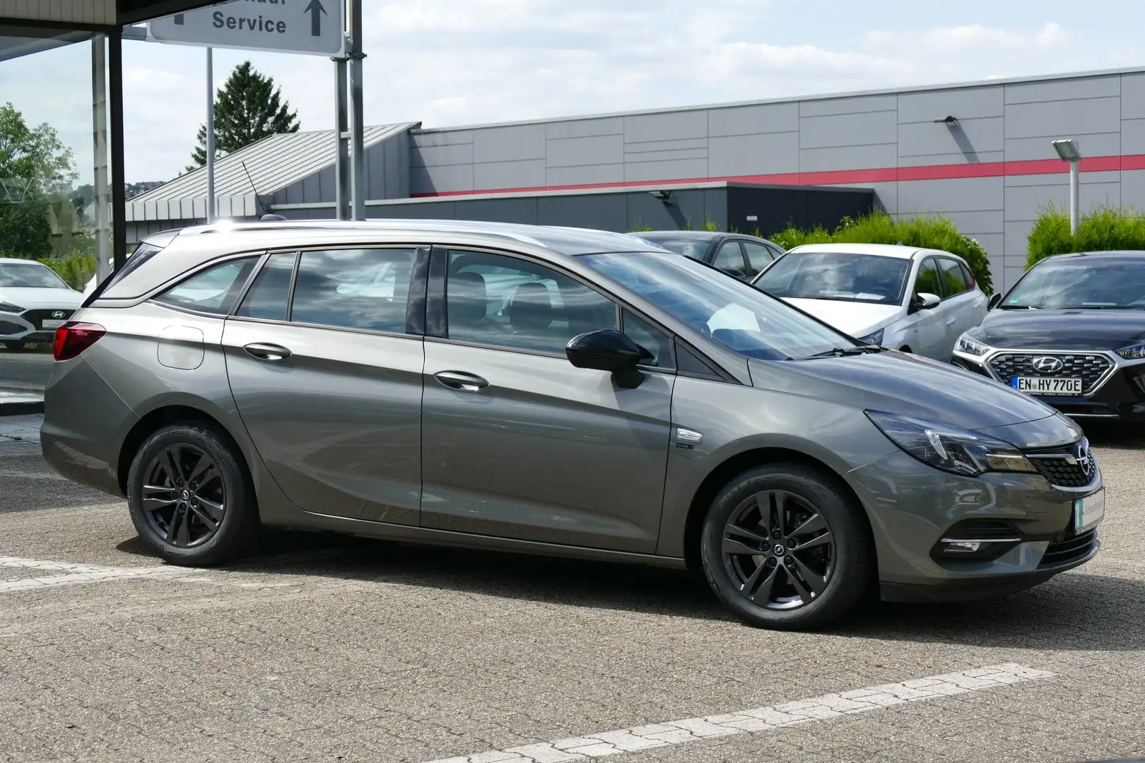 Opel Astra 1.2 Turbo Start/Stop Sports Tourer 2020 Grau - 2