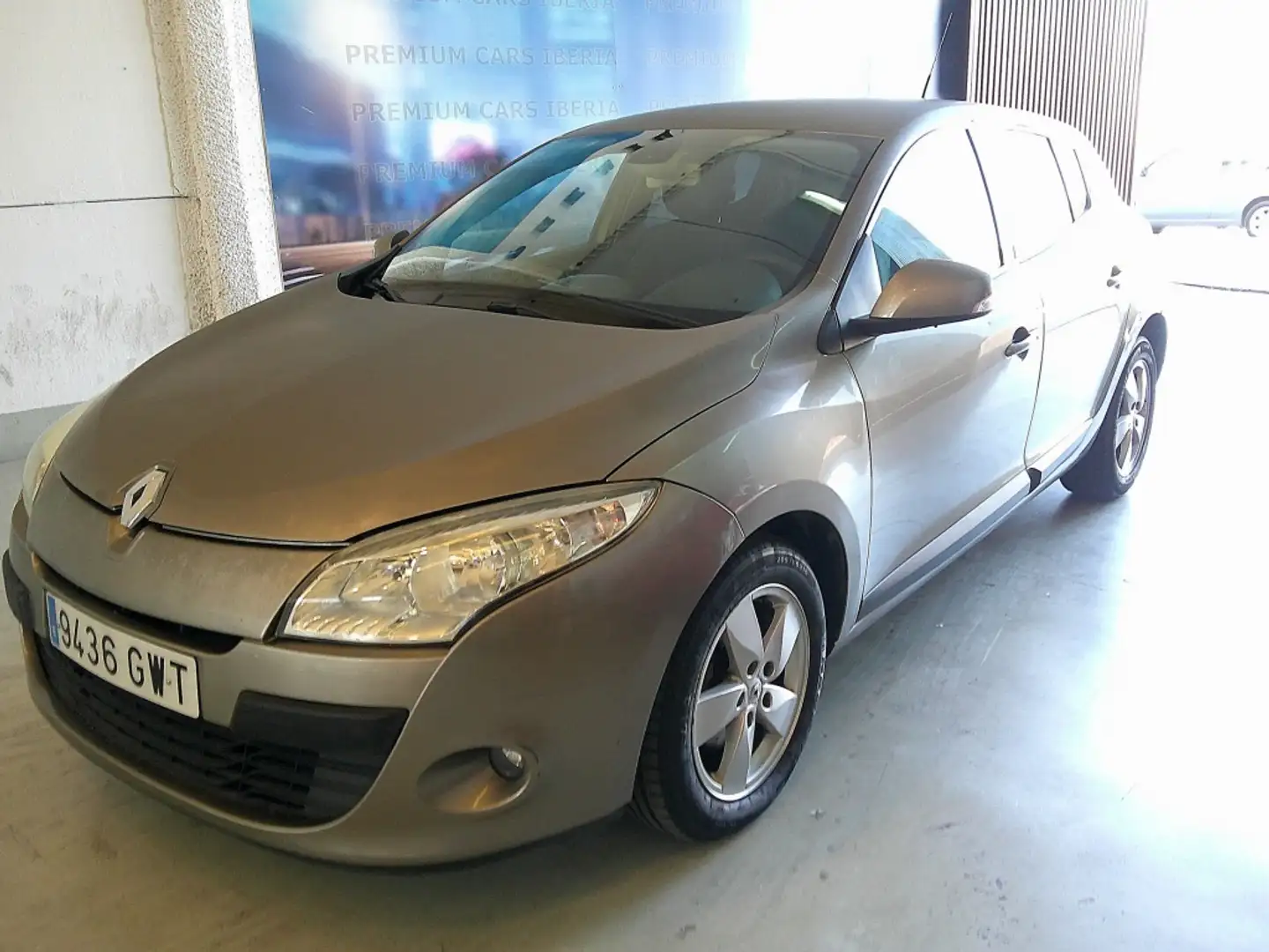 Renault Megane 1.5dCi SL Tom Tom 105 Beige - 1